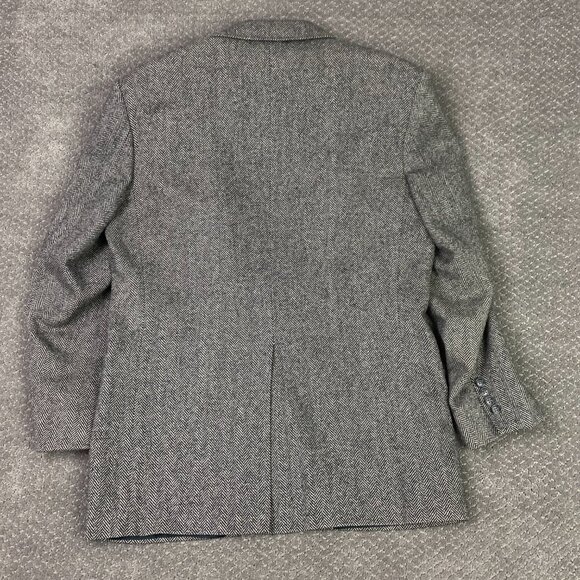 Lands End Herringbone Tweed Blazer Mens 40R Fits Short Gray Lambs Wool - Picture 4 of 15